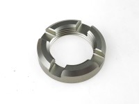 Nutmutter - Originalersatzteil passend für Suzuki GSR / GSX, Baujahre: ab 2006 Nutmutter - Originalersatzteil passend für Suzuki GSR / GSX, Baujahre: ab 2006