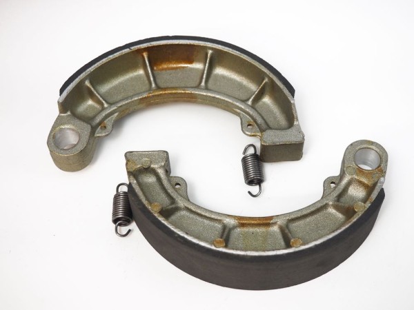 MCS806: Lucas Bremsbacken hinten passend für Honda GL CX CB CBX VF VT - MCS806